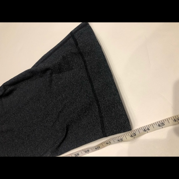 Lululemon women’s baggy pants Size 6 - Picture 6 of 6